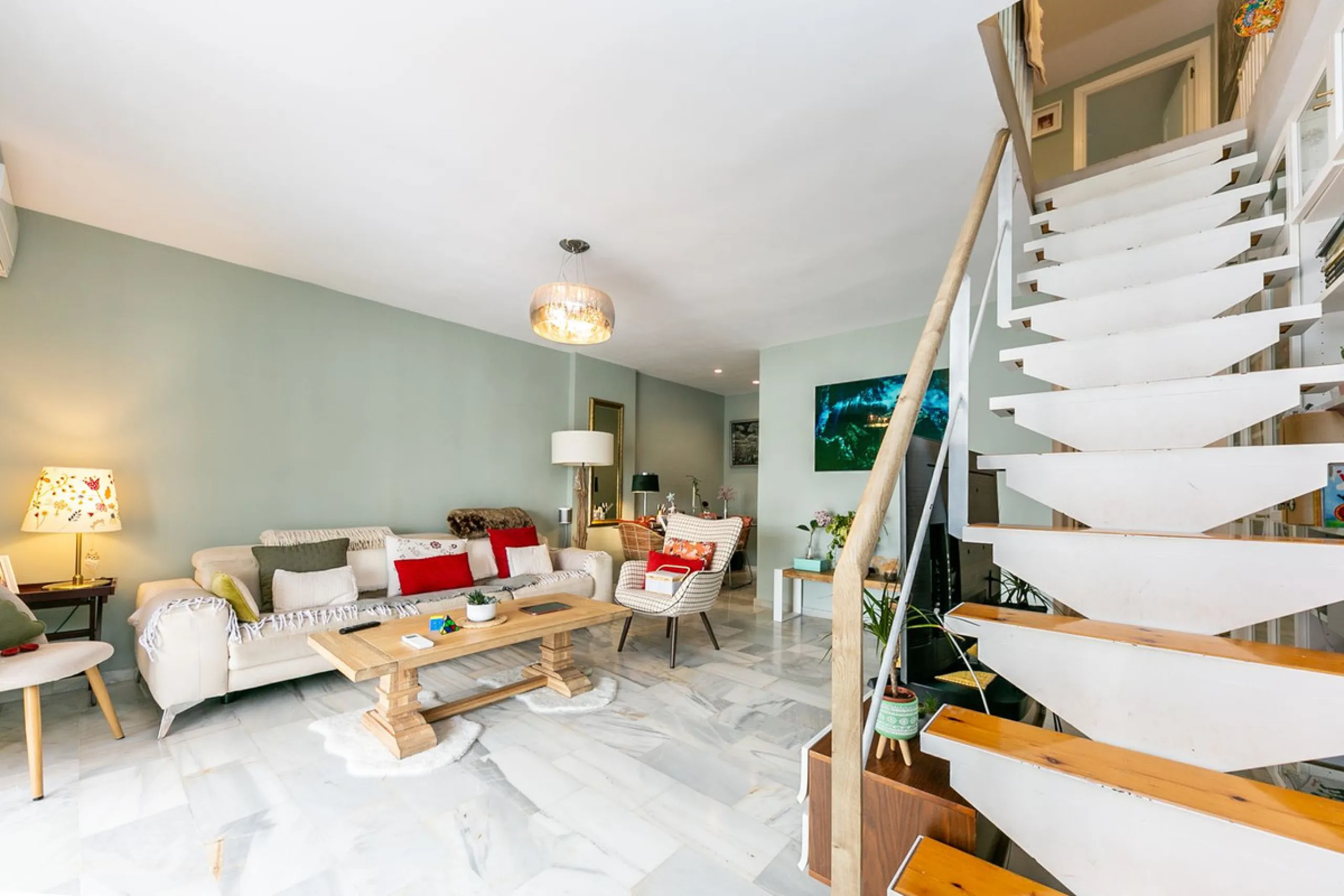Penthouse Duplex in Tío Charles: An Andalusian Balcony in Benalmádena Pueblo