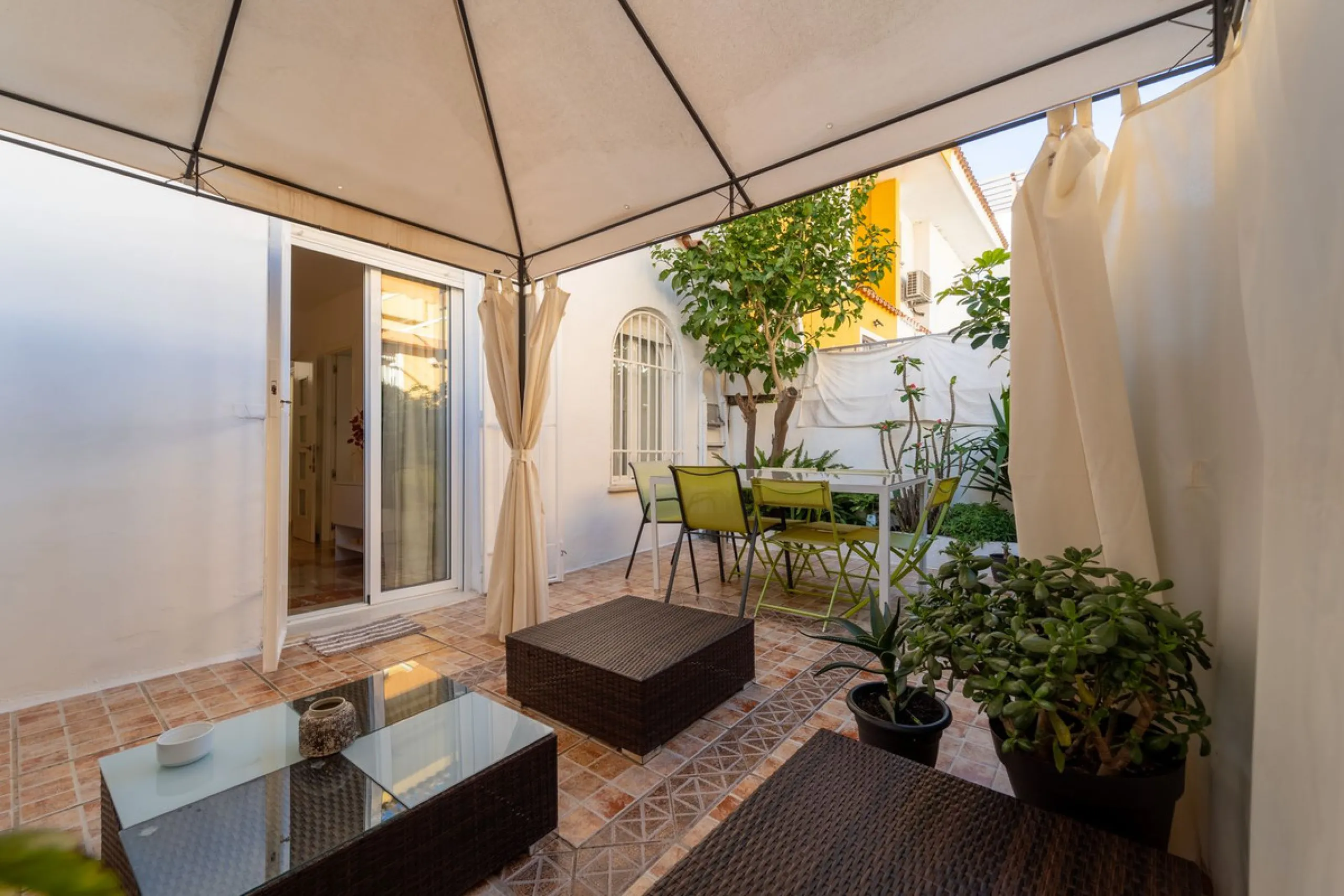 Townhouse for Sale in Marbella.       Prime Central Location