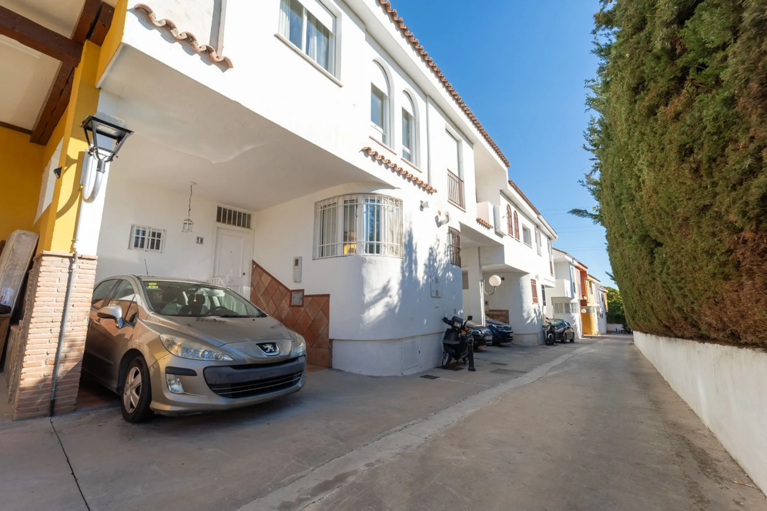 Townhouse for Sale in Marbella.       Prime Central Location