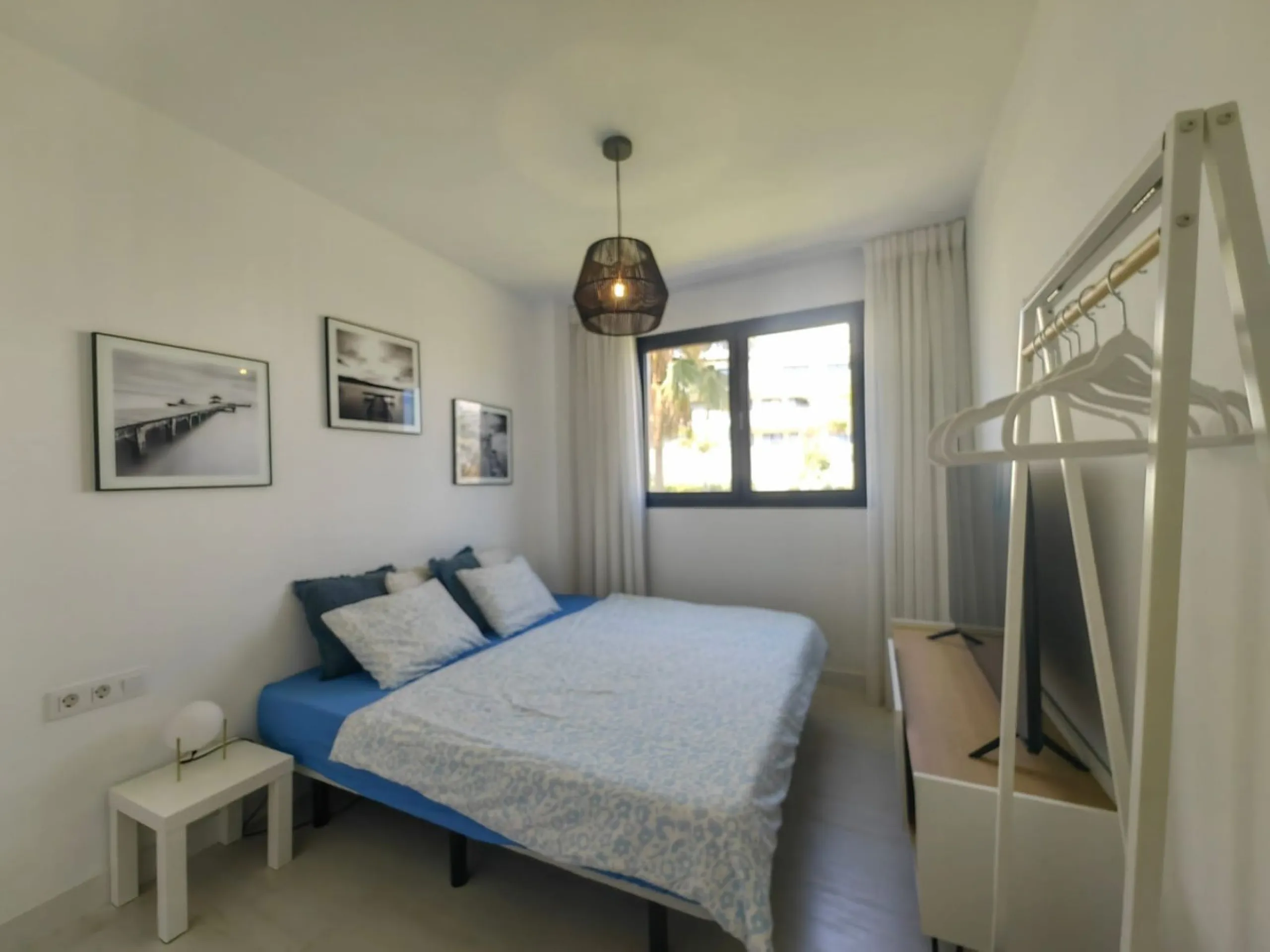 New Listing | 3-Bedroom Middle-Floor Apartment in Las Olas, La Gaspara, Estepona