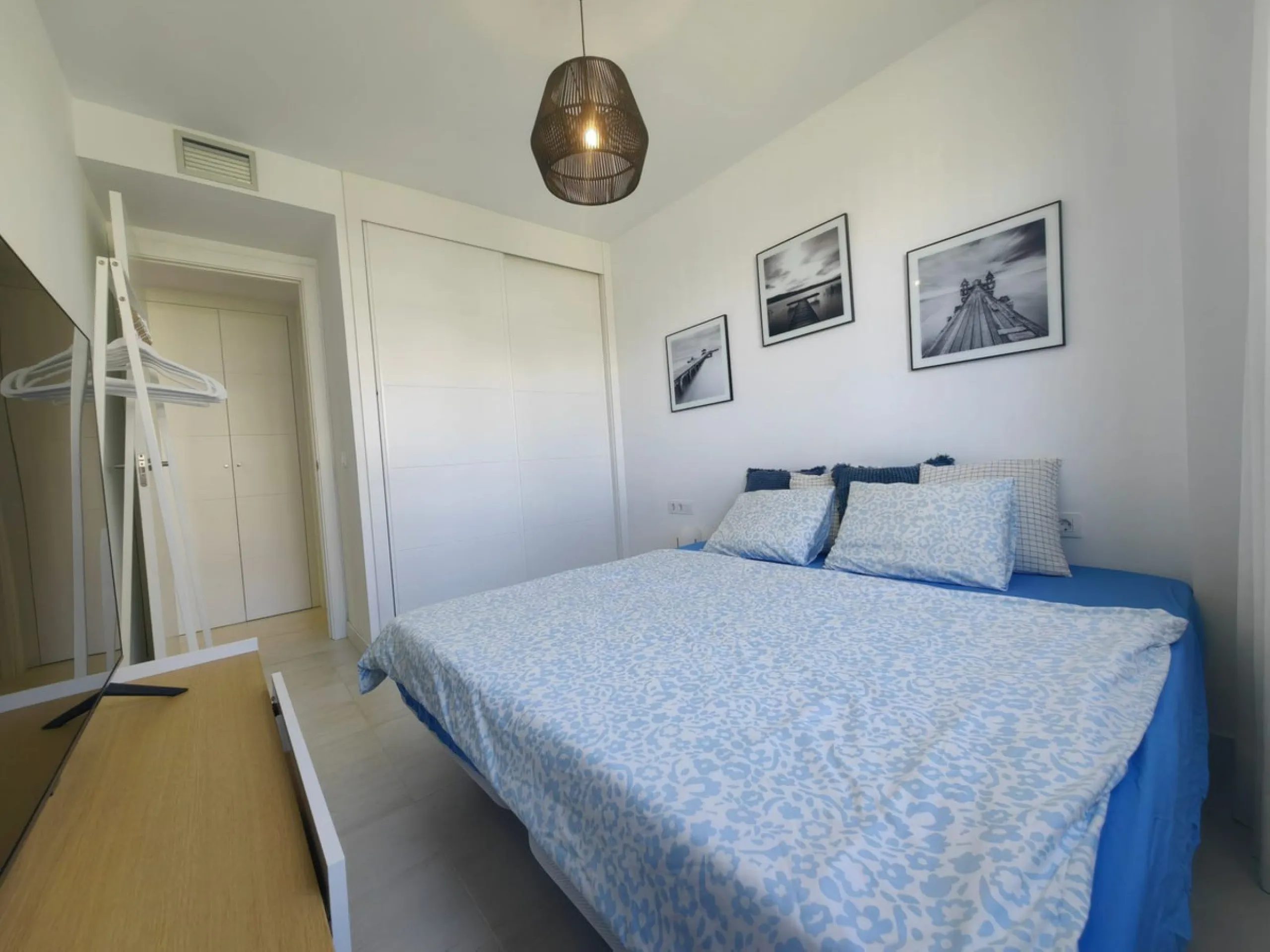 New Listing | 3-Bedroom Middle-Floor Apartment in Las Olas, La Gaspara, Estepona