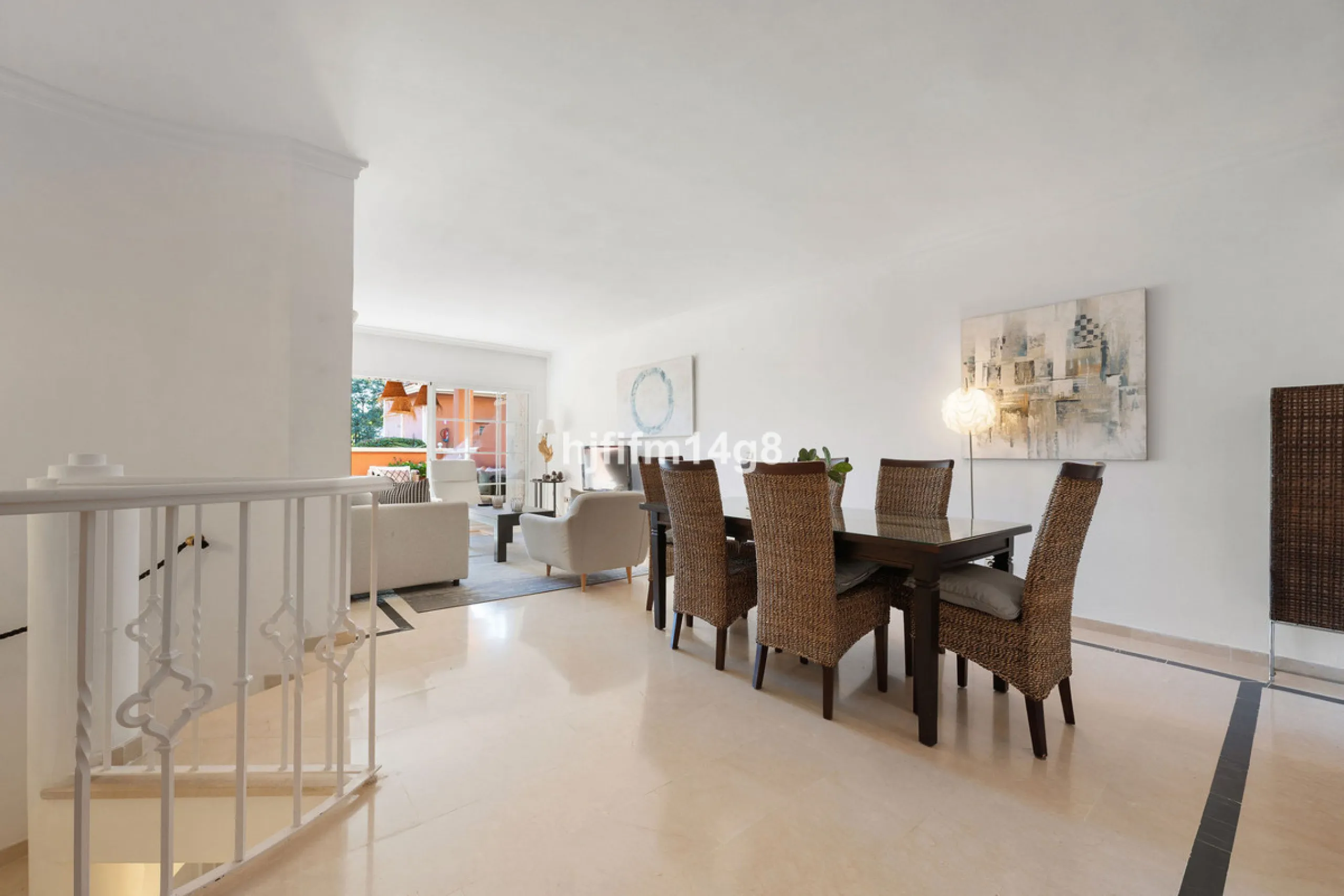 Apartment - Ground Floor Apartment в продаже в Marbella, Málaga. В доме 4 спален и 4 ванных комнат. Площадь дома 153 м². Площадь участка 30 м²