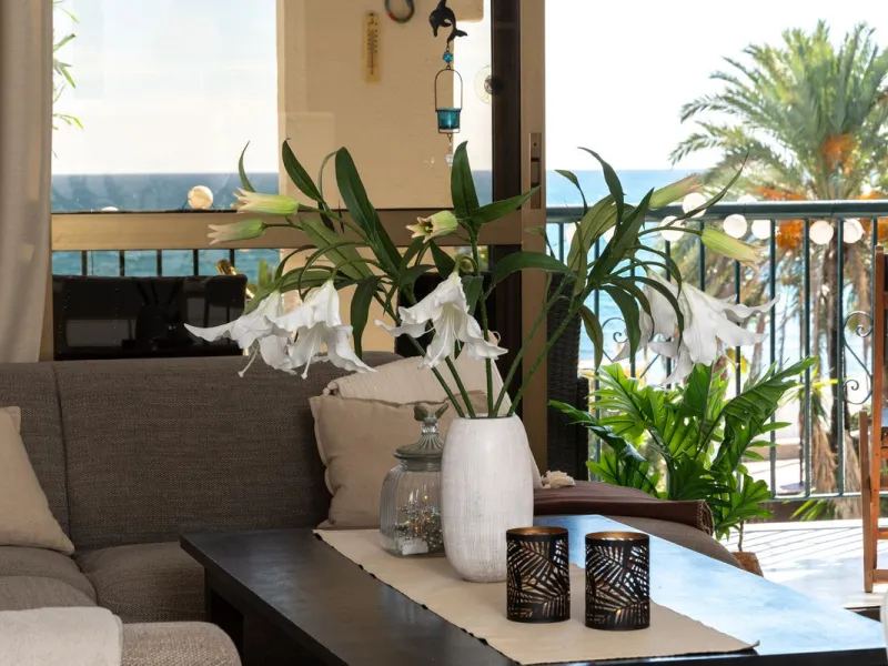 A unique 3 bedroom apartment right on the beach in Torreblanca/Fuengirola