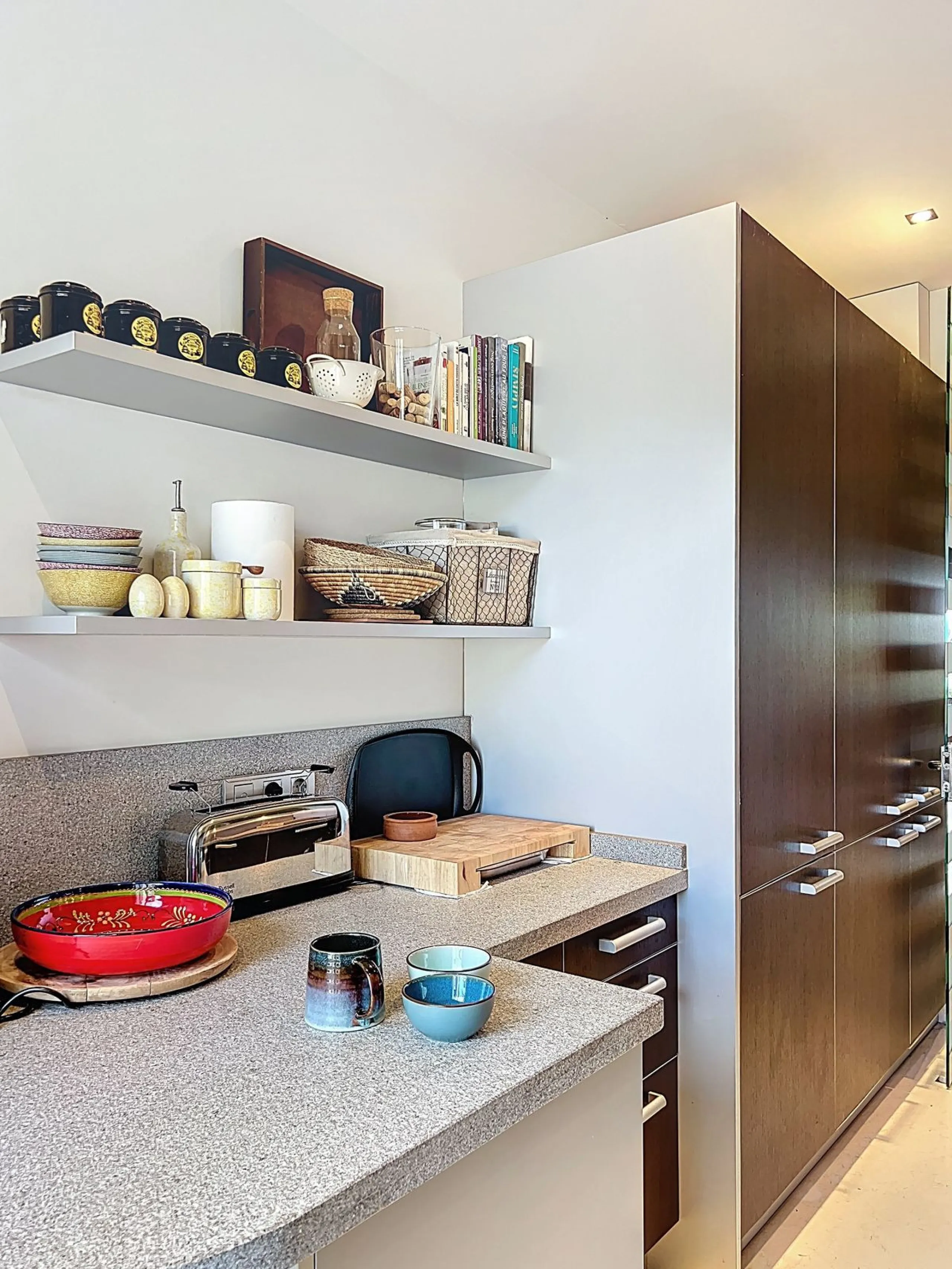 Beautiful Ground Floor Apartment with Garden in Gated & 24 h secured community in El Paraiso alto.