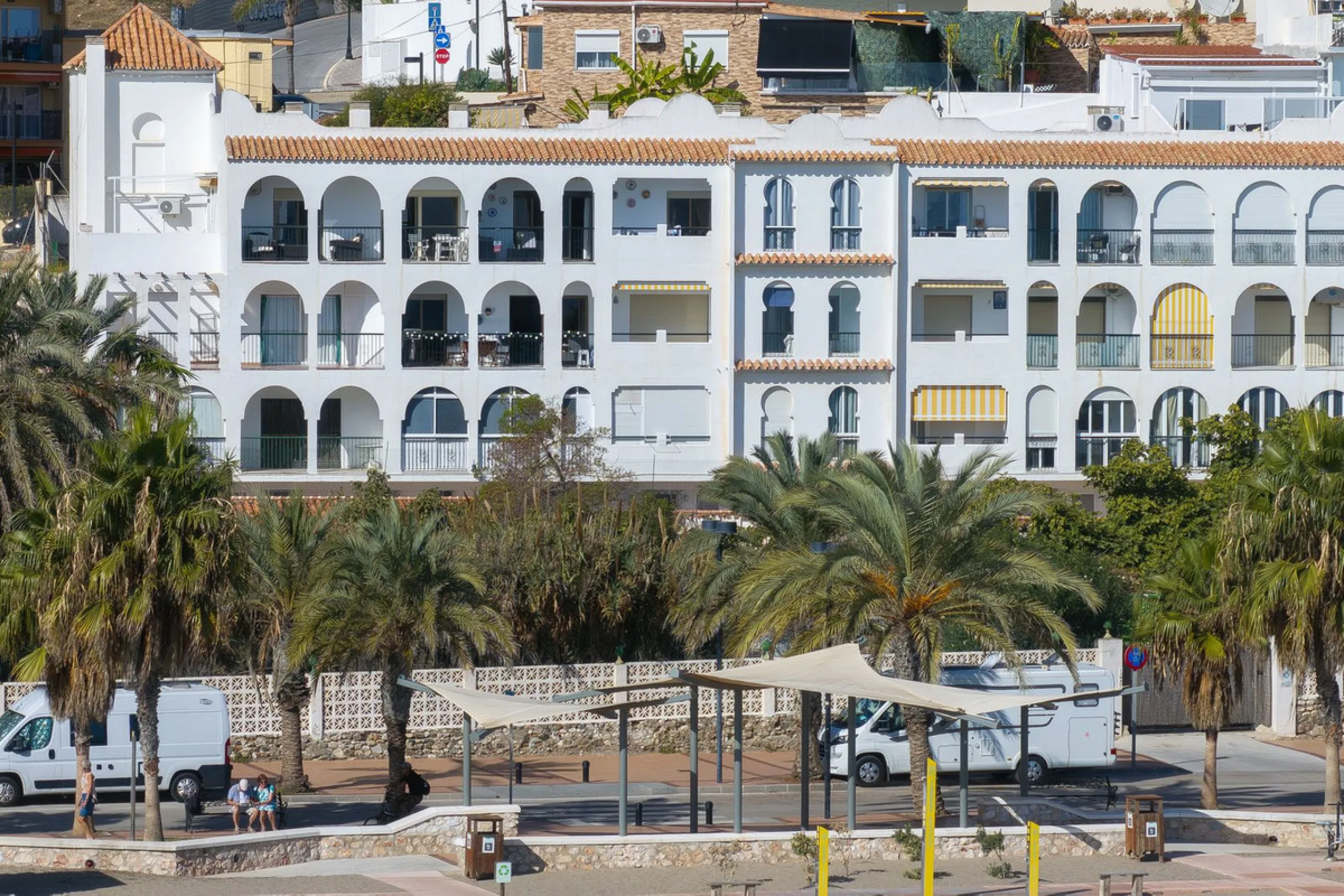 A unique 3 bedroom apartment right on the beach in Torreblanca/Fuengirola