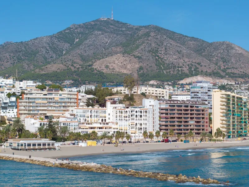 A unique 3 bedroom apartment right on the beach in Torreblanca/Fuengirola