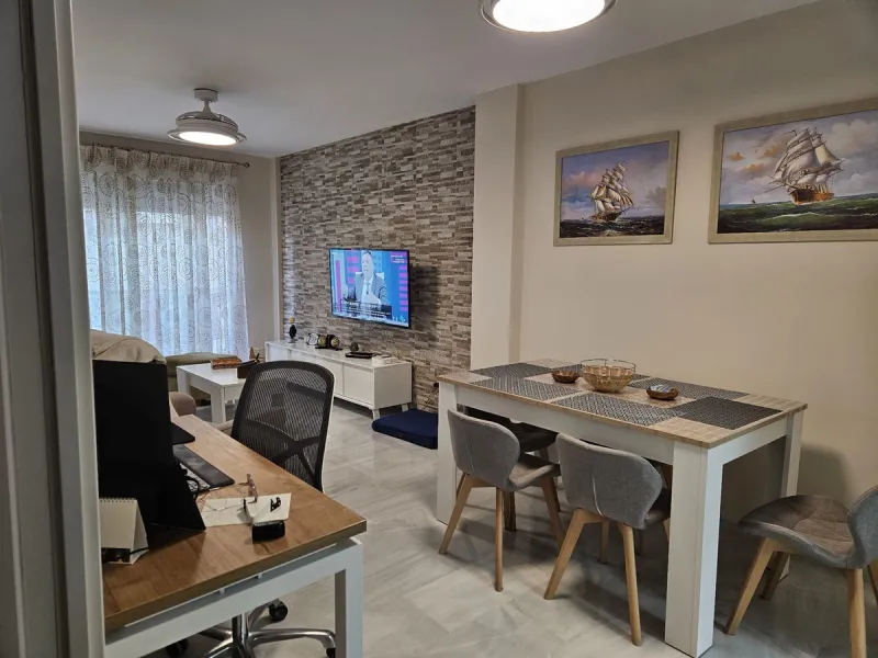 Stylish Renovated Apartment Just 3 Minutes from the Beach – Fuengirola
