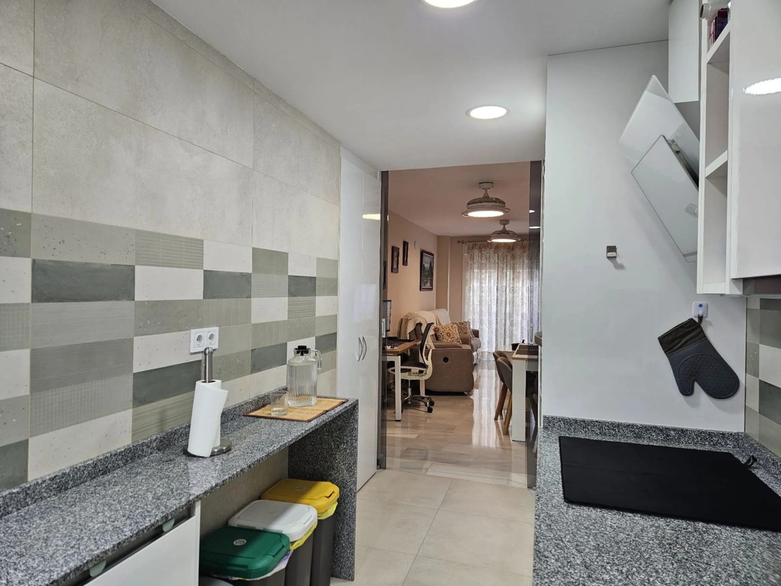 Stylish Renovated Apartment Just 3 Minutes from the Beach – Fuengirola