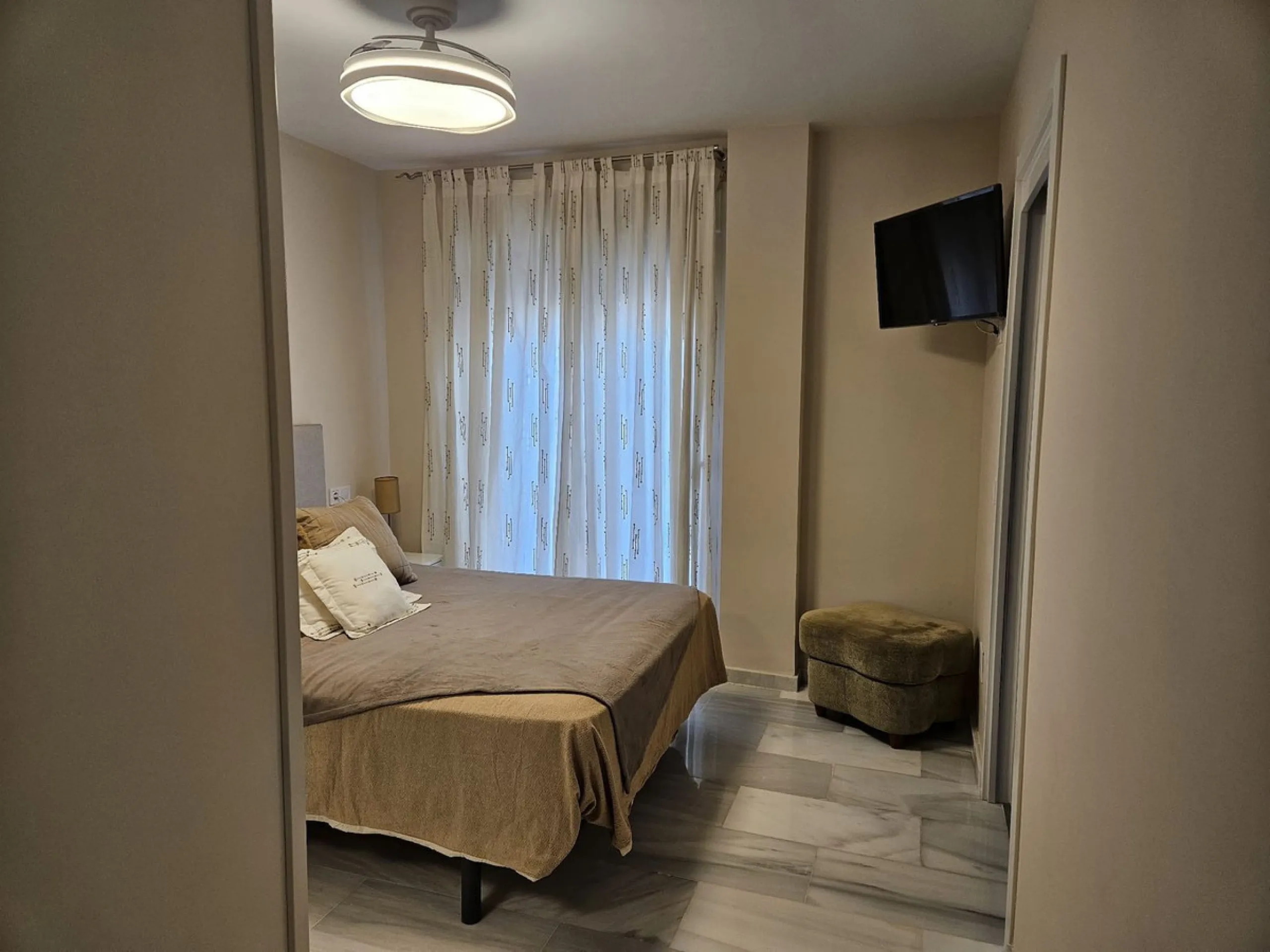 Stylish Renovated Apartment Just 3 Minutes from the Beach – Fuengirola