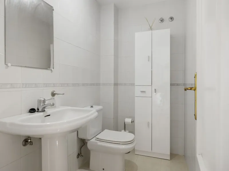 Charming Townhouse with Sea Views in a Popular Urbanisation in Bel Air