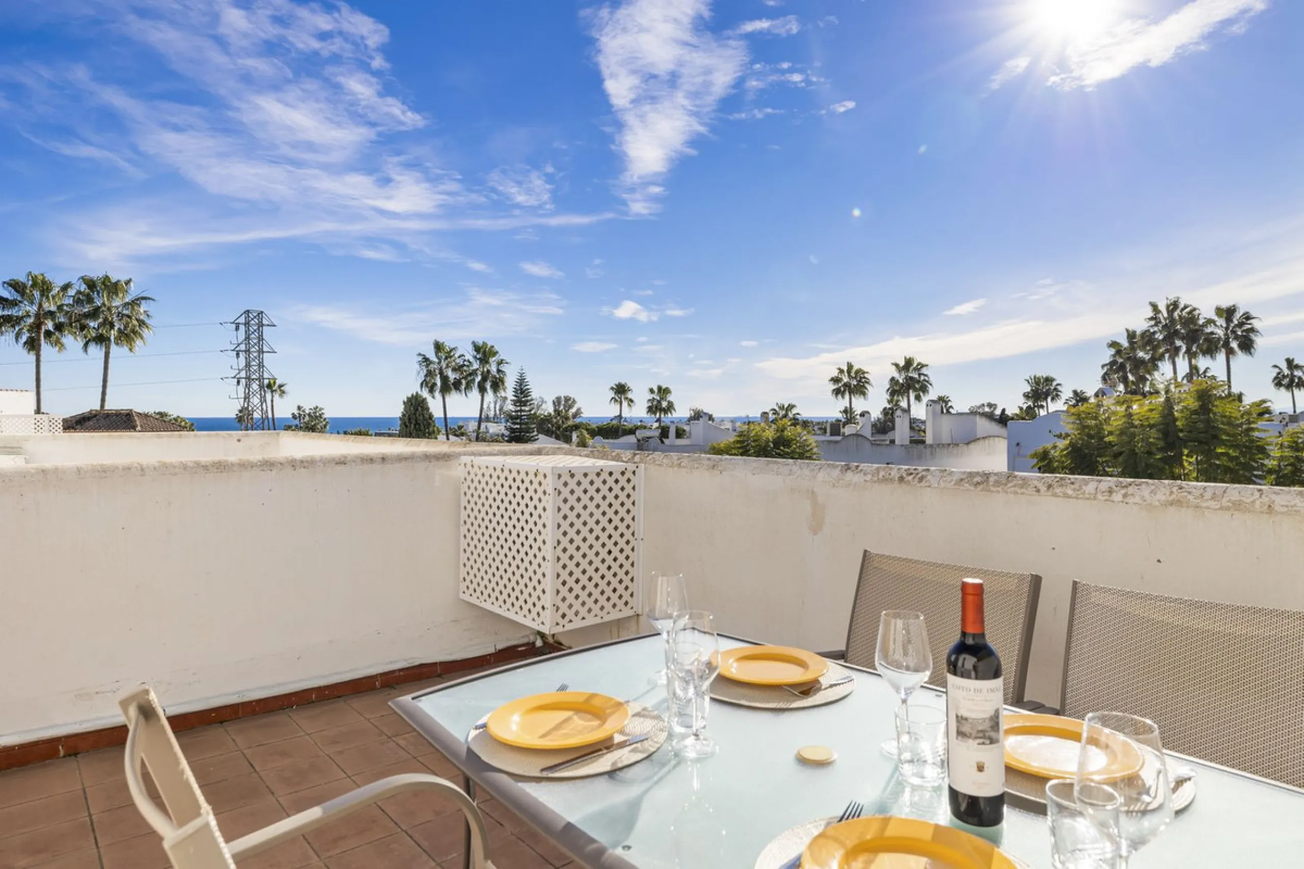 Charming Townhouse with Sea Views in a Popular Urbanisation in Bel Air