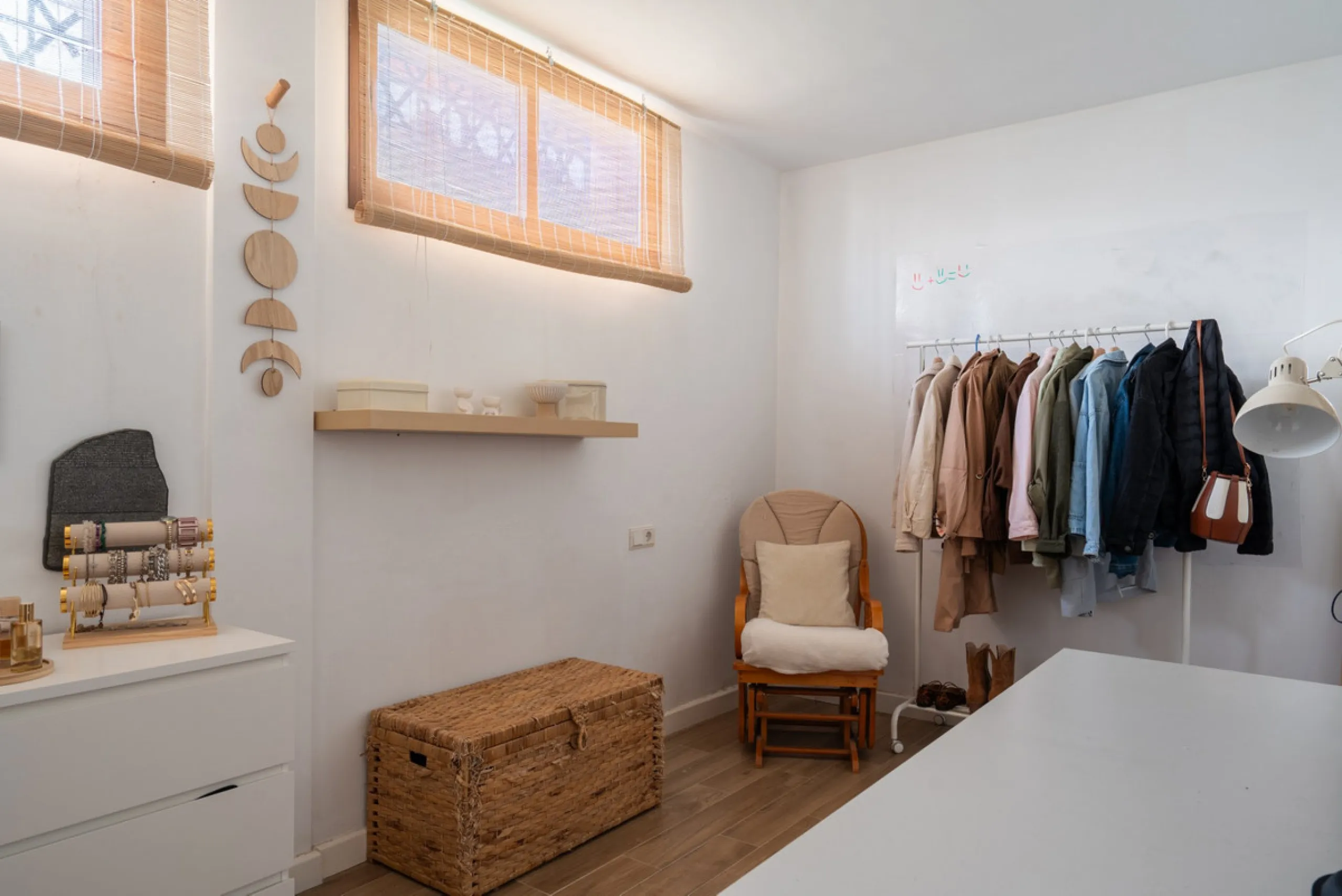 Originally designed as two semi-detached homes, the property offers outstanding adaptability and lends itself effortlessly to a variety of living arrangements — whether as a refined residence for a large family, two families or an elegant multigenerationa