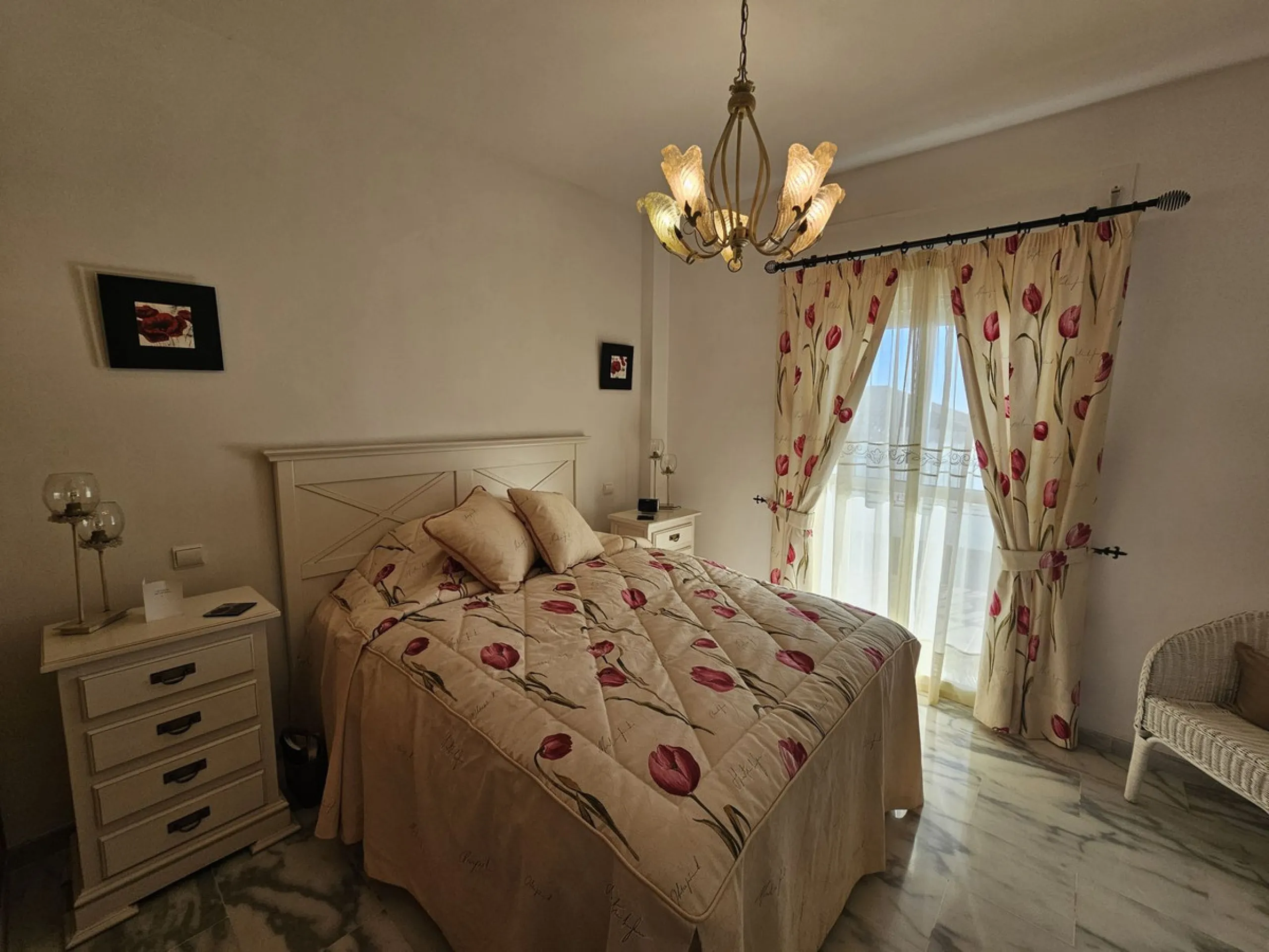 Middle Floor Apartment, Miraflores, Costa del Sol.