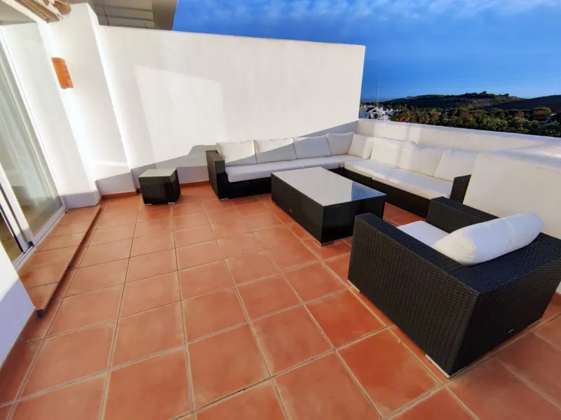 Accommodation for up to 4 guests is provided in a fully air-conditioned penthouse apartment with two double bedrooms, two bathrooms, a fully equipped kitchen with modern appliances, and a spacious living room. The 200 m² apartment includes a large terrace