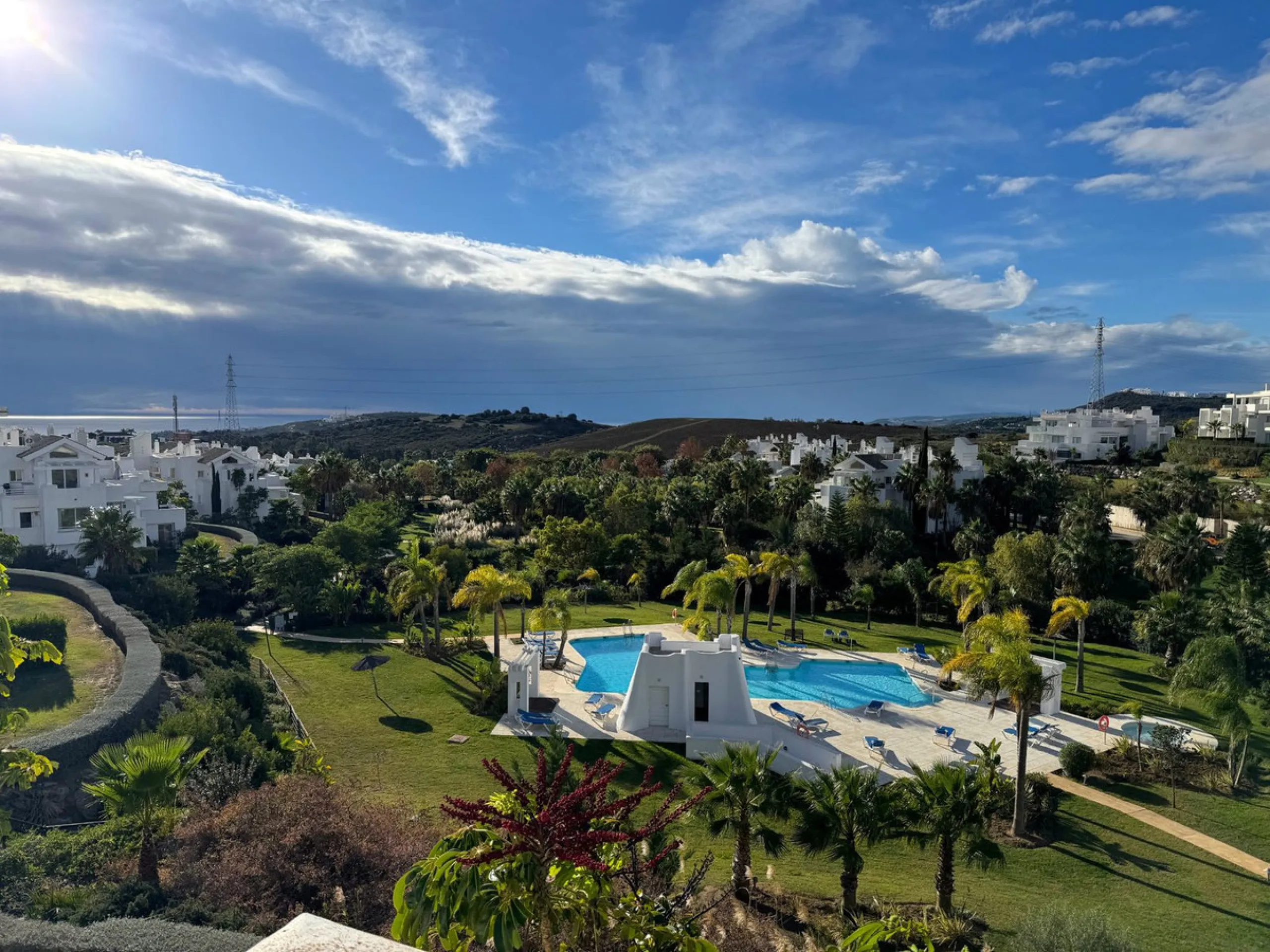 Accommodation for up to 4 guests is provided in a fully air-conditioned penthouse apartment with two double bedrooms, two bathrooms, a fully equipped kitchen with modern appliances, and a spacious living room. The 200 m² apartment includes a large terrace