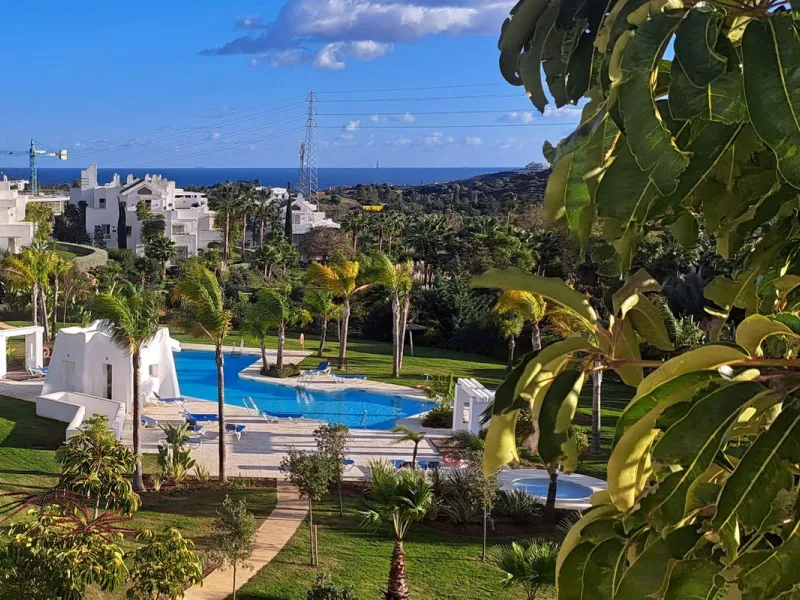 Accommodation for up to 4 guests is provided in a fully air-conditioned penthouse apartment with two double bedrooms, two bathrooms, a fully equipped kitchen with modern appliances, and a spacious living room. The 200 m² apartment includes a large terrace