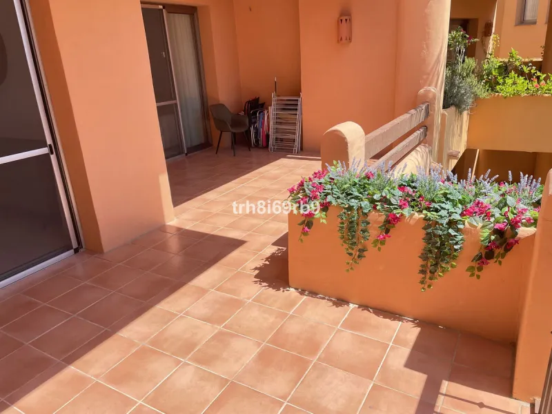 **Flat for Sale - El Retiro De Bel Air, Spain**