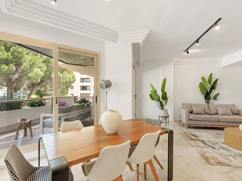 A beautifully presented three bedroom apartment in an exclusive gated community offering luxury living along with quality lifestyle installations.