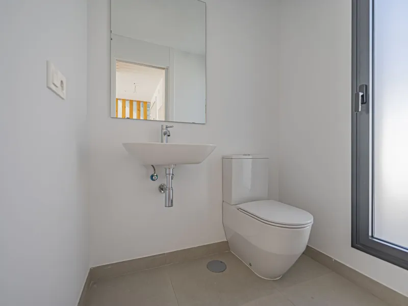 Modern corner semi-detached with large garden at Serene Atalaya