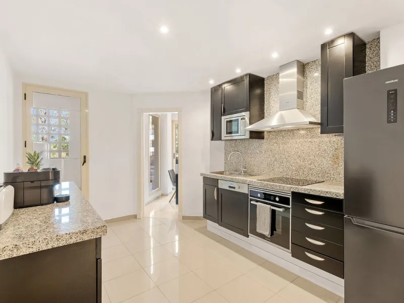 A beautifully presented three bedroom apartment in an exclusive gated community offering luxury living along with quality lifestyle installations.