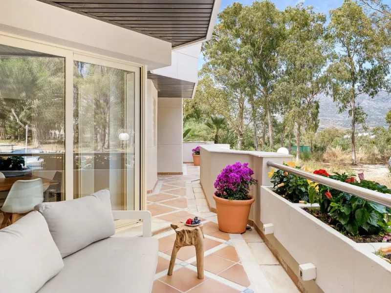 A beautifully presented three bedroom apartment in an exclusive gated community offering luxury living along with quality lifestyle installations.