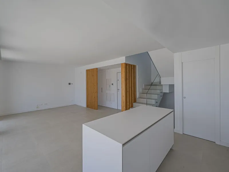 Modern corner semi-detached with large garden at Serene Atalaya