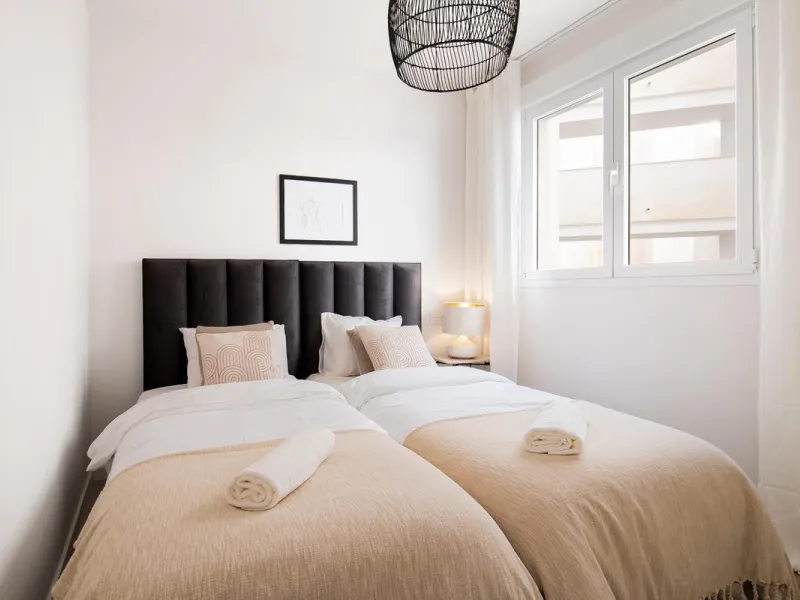 Exceptional Contemporary Apartment with Panoramic Views in La Campana (Nueva Andalucia) – €699,000