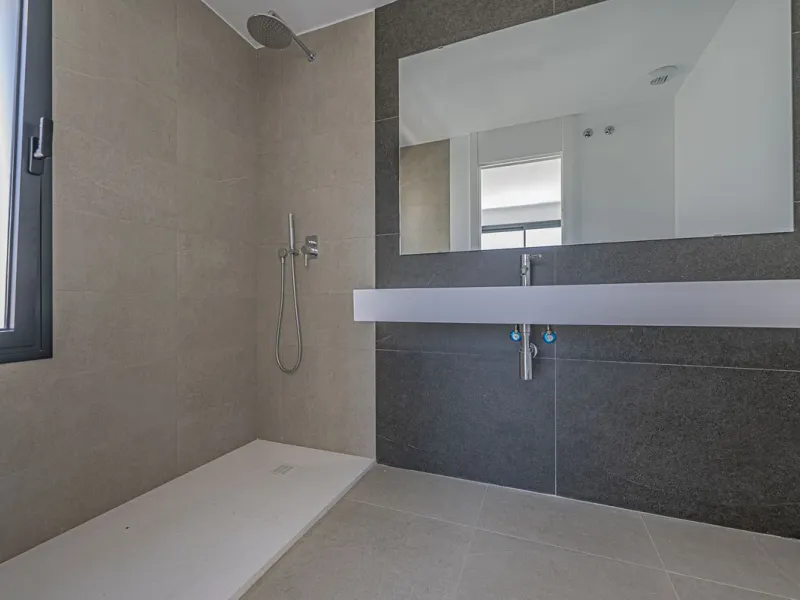 Modern corner semi-detached with large garden at Serene Atalaya