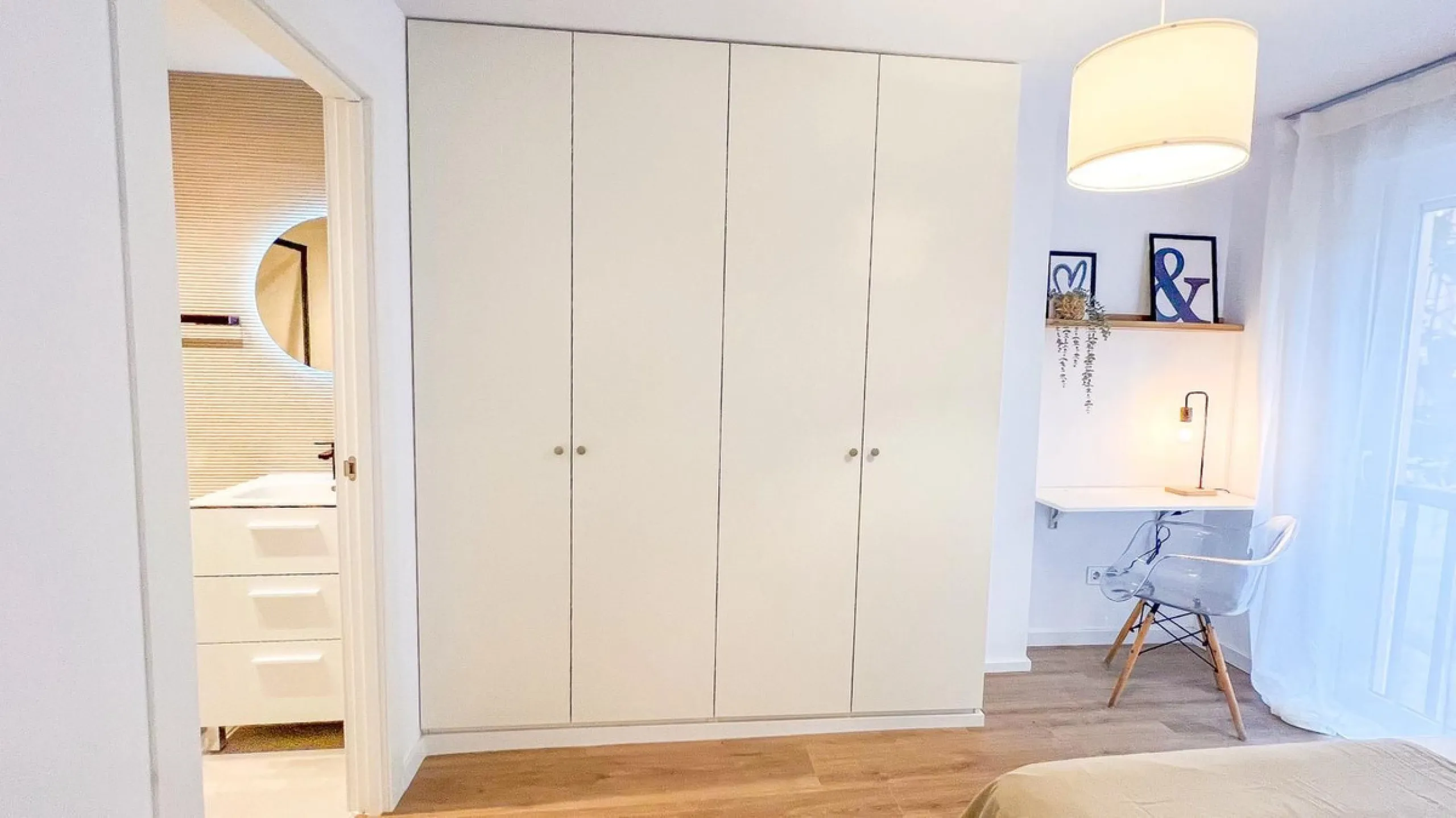 Apartment - Middle Floor Apartment в продаже в Málaga, Málaga. В доме 3 спален и 2 ванных комнат. Площадь дома 93 м²
