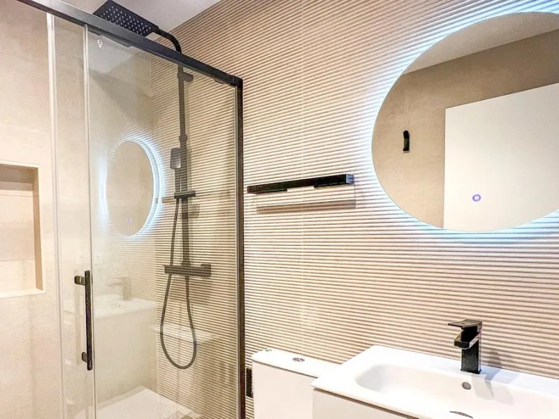 Apartment - Middle Floor Apartment в продаже в Málaga, Málaga. В доме 3 спален и 2 ванных комнат. Площадь дома 93 м²
