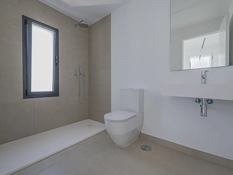 Modern corner semi-detached with large garden at Serene Atalaya