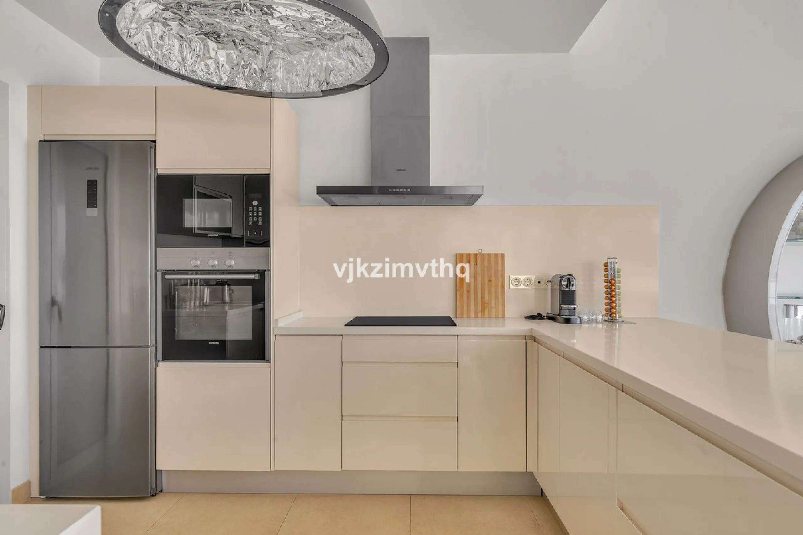 Apartment - Penthouse в продаже в Benalmadena, Málaga. В доме 3 спален и 3 ванных комнат. Площадь дома 313 м²