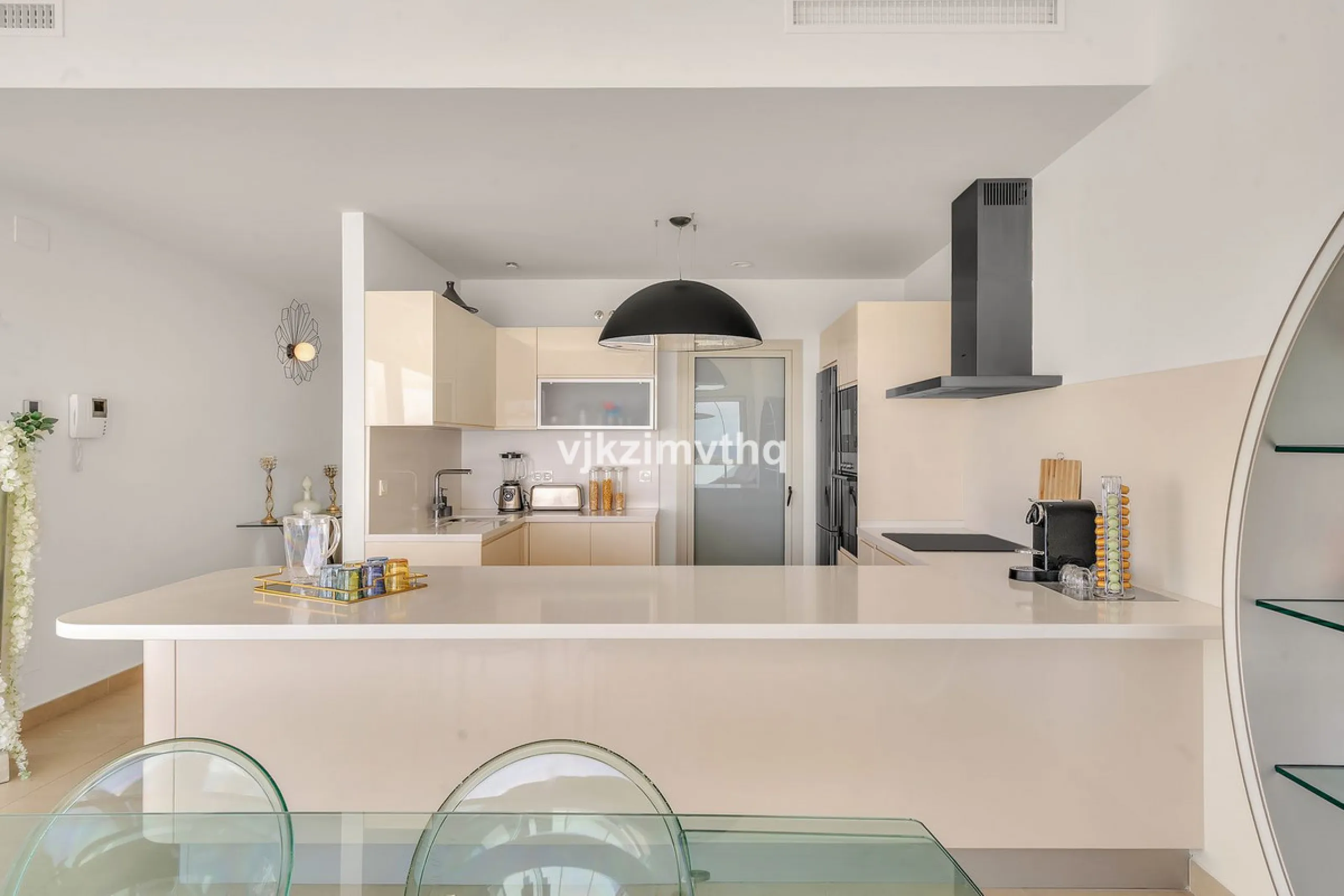 Apartment - Penthouse в продаже в Benalmadena, Málaga. В доме 3 спален и 3 ванных комнат. Площадь дома 313 м²