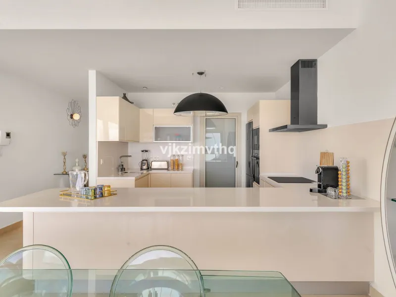 Apartment - Penthouse в продаже в Benalmadena, Málaga. В доме 3 спален и 3 ванных комнат. Площадь дома 313 м²