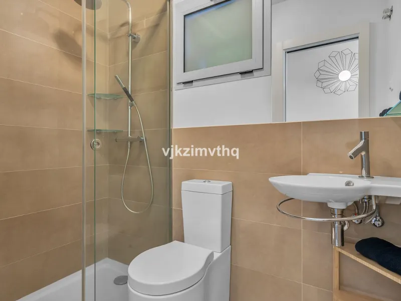 Apartment - Penthouse в продаже в Benalmadena, Málaga. В доме 3 спален и 3 ванных комнат. Площадь дома 313 м²