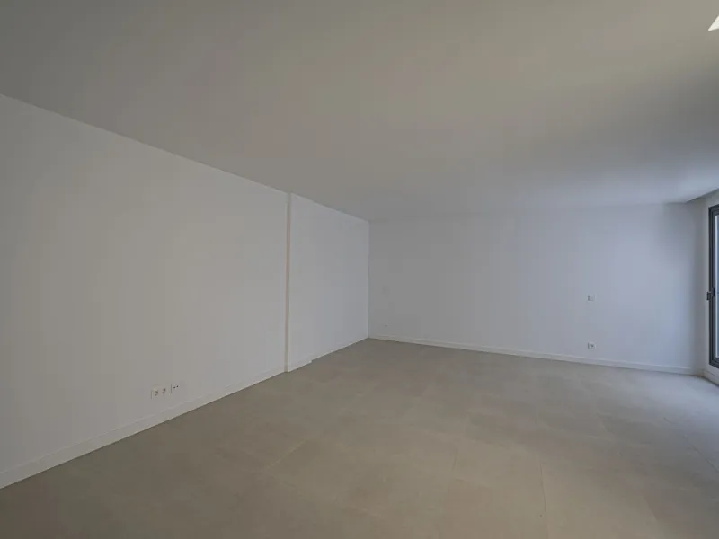 Modern corner semi-detached with large garden at Serene Atalaya