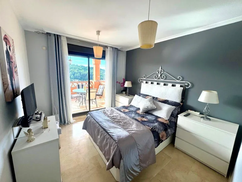 Discover your perfect slice of Costa del Sol life in Las Viñas del Golf, Casares Costa — a warm, inviting 2-bedroom, 2-bathroom apartment lovingly maintained by its current owner.