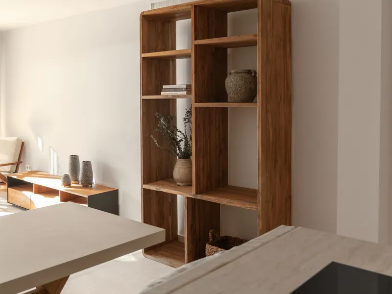 Apartment - Middle Floor Apartment в продаже в Marbella, Málaga. В доме 3 спален и 2 ванных комнат. Площадь дома 145 м²