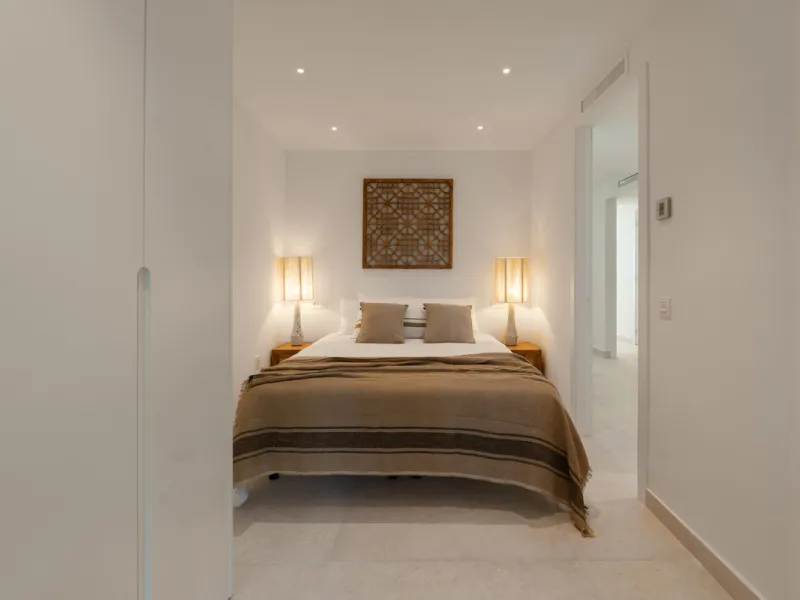 Apartment - Middle Floor Apartment в продаже в Marbella, Málaga. В доме 3 спален и 2 ванных комнат. Площадь дома 145 м²