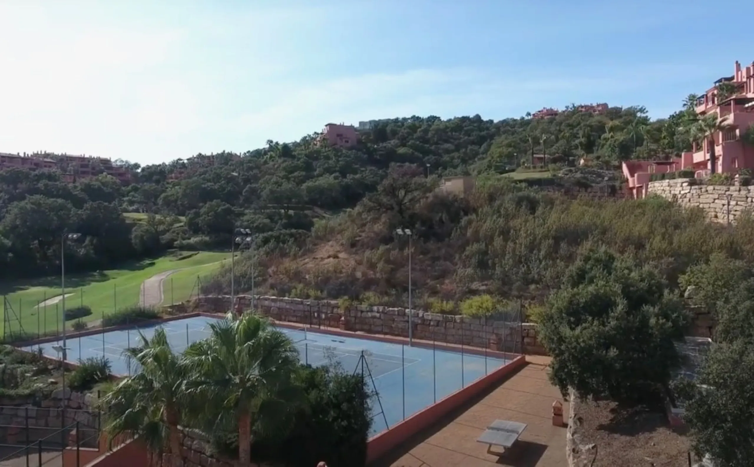 Wunderschöne Wohnung mit fantastischem Ausblick und viel Sonnenschein in erstklassiger Lage