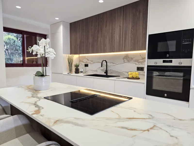 Exquisite Luxury Villa in Altos de Puente Romano, Marbella