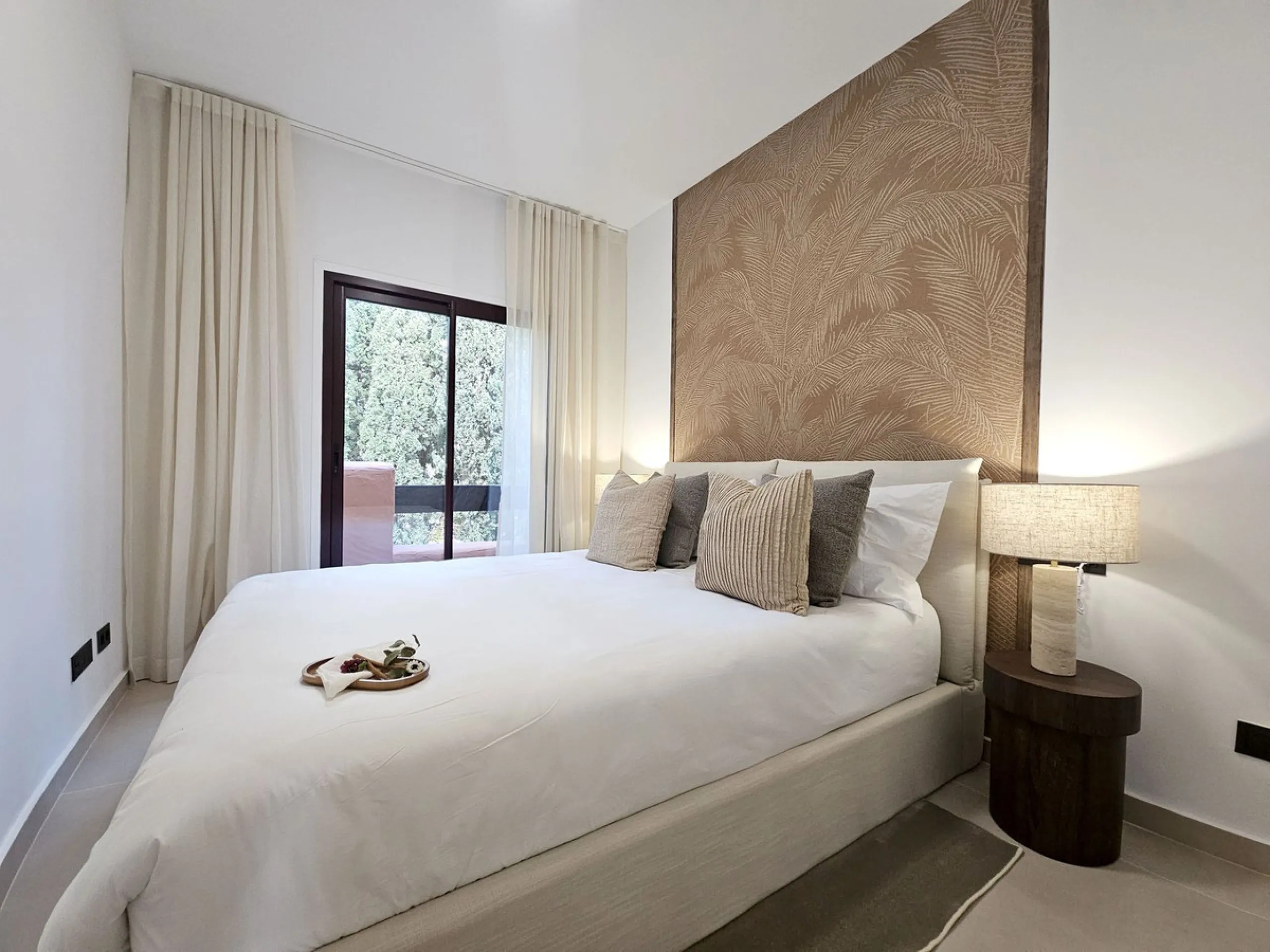 Exquisite Luxury Villa in Altos de Puente Romano, Marbella