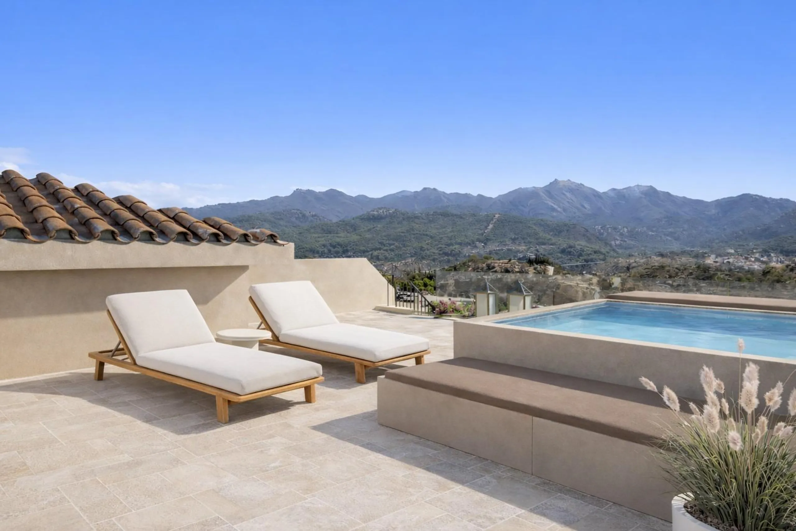 Luxury Branded Residences in Guaro Near Marbella-Costa del Sol& & Boutique Development Blending Andalusian Charm and Contemporary Elegance& & Discover an exclusive new residential resort located on the edge of the picturesque village of Guaro,