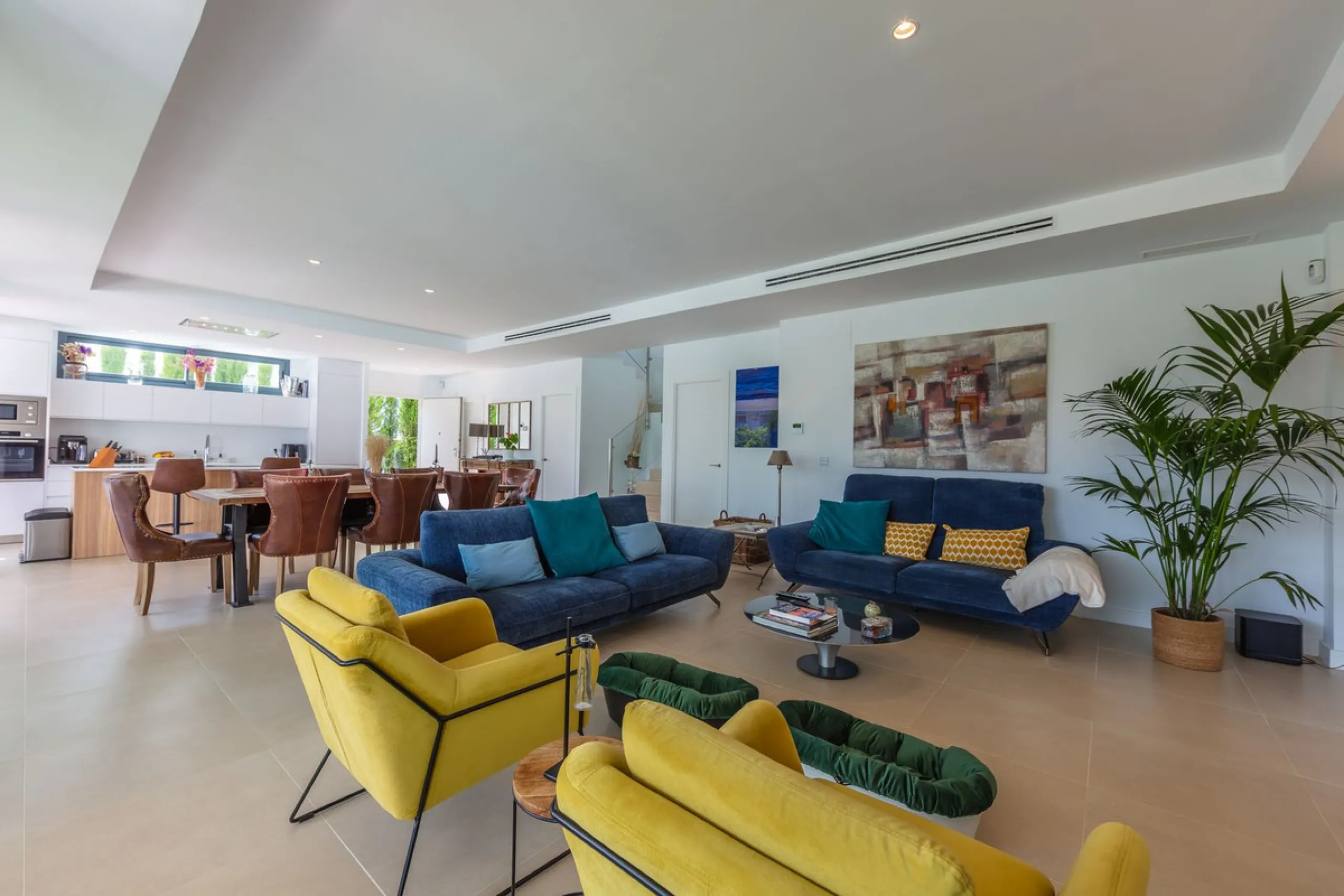House - Detached Villa в продаже в Manilva, Málaga. В доме 4 спален и 4 ванных комнат. Площадь дома 231 м². Площадь участка 782 м²