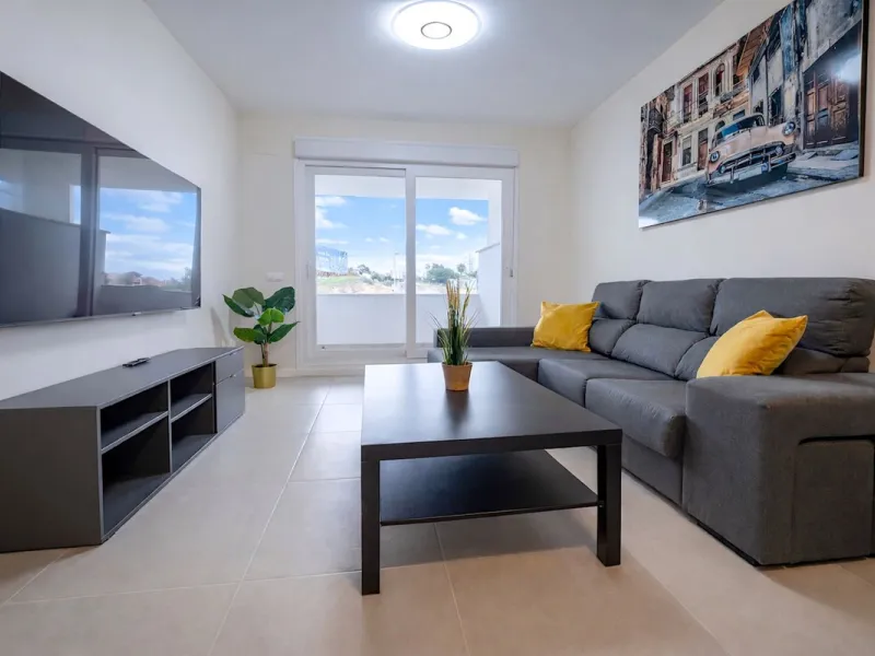 Apartment - Ground Floor Apartment в продаже в Estepona, Málaga. В доме 2 спален и 2 ванных комнат. Площадь дома 84 м²