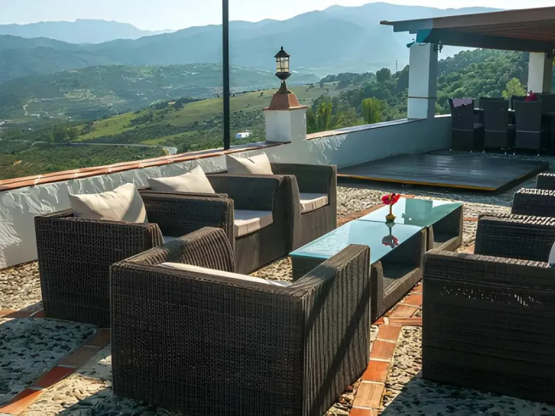 Unique Hotel in the Heart of Tolox – An Andalusian Gem Full of Charm and Potential