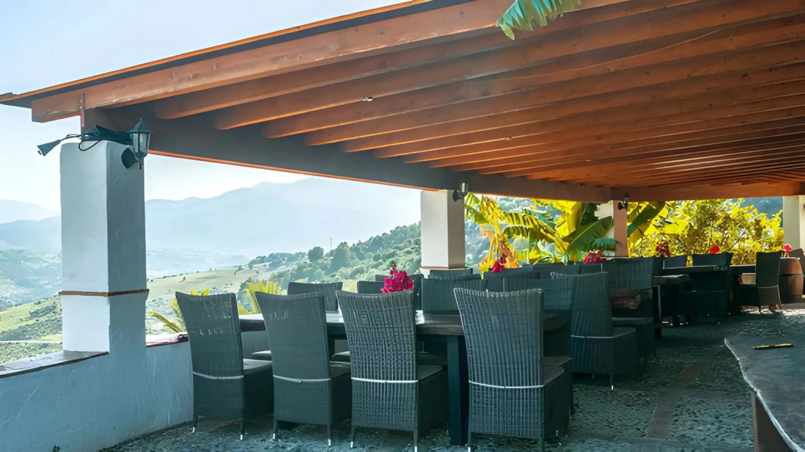Unique Hotel in the Heart of Tolox – An Andalusian Gem Full of Charm and Potential
