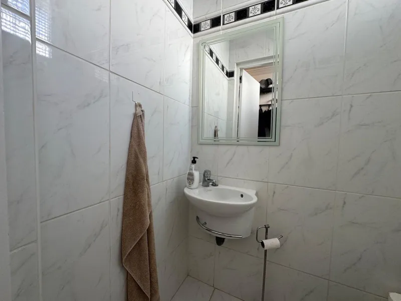 House - Townhouse в продаже в Benalmadena, Málaga. В доме 2 спален и 2 ванных комнат. Площадь дома 85 м²