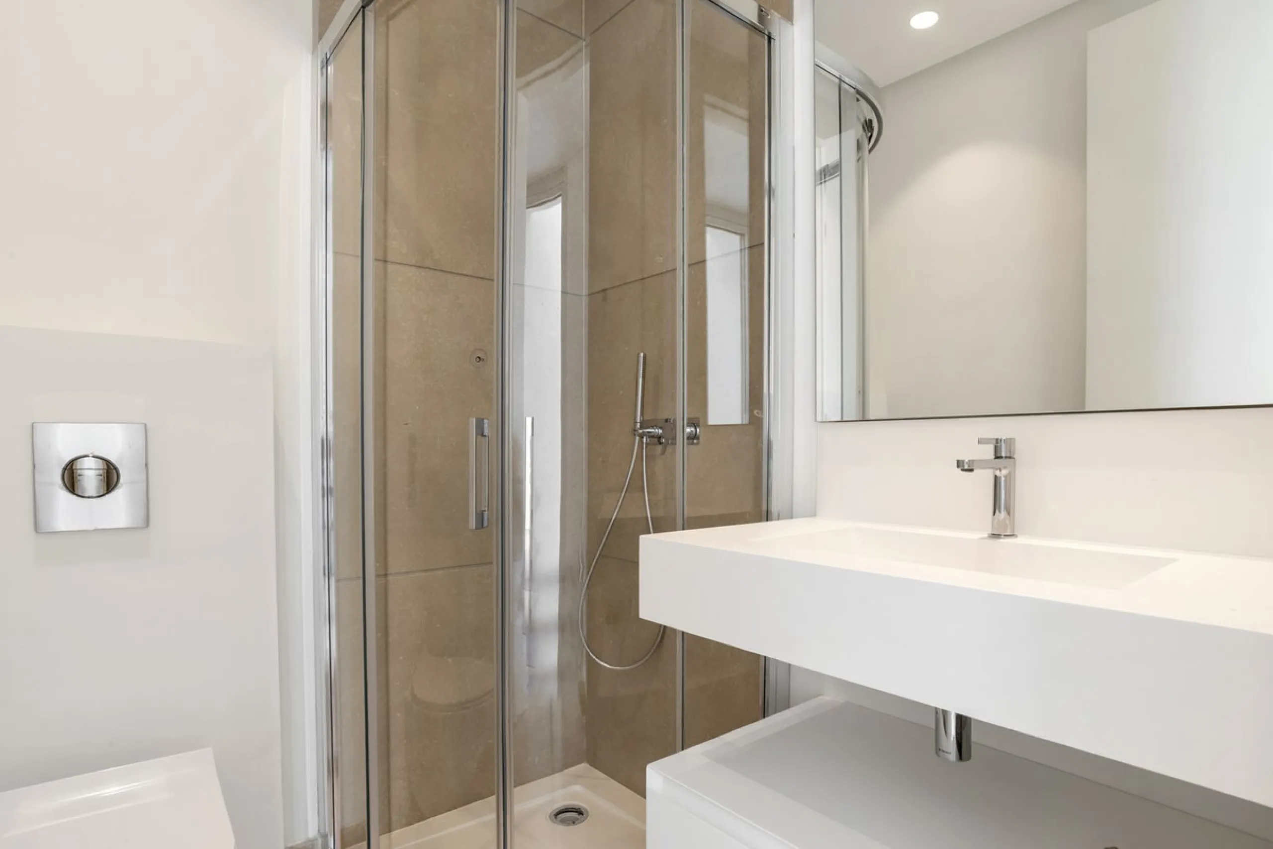 Luxury 3-Bedroom Penthouse with Spacious Private Solarium – Benahavís