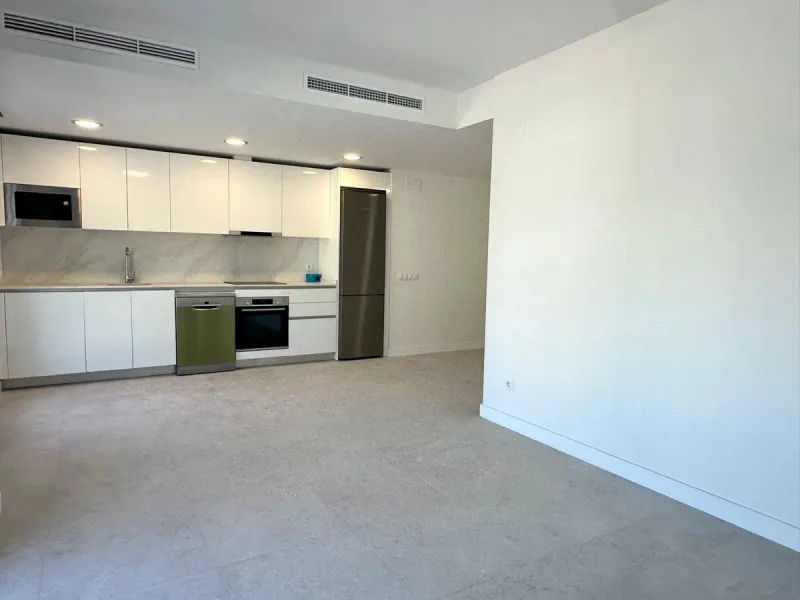 Top floor property with sea views built in 2025 in Benalmadena Pueblo!